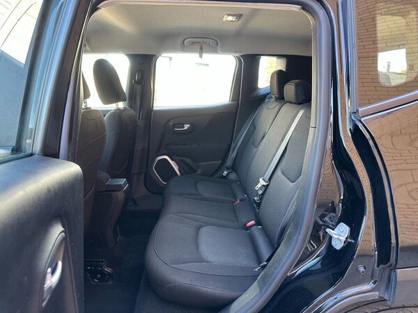 Used Jeep Renegade 2016 for sale - 76235300: Photo 14