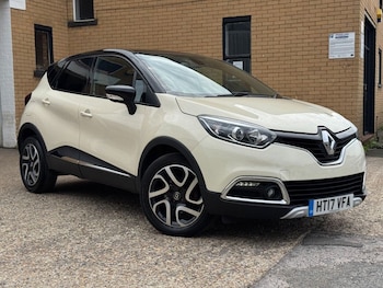 Used Renault Captur 2017 for sale - 76235379: Photo
