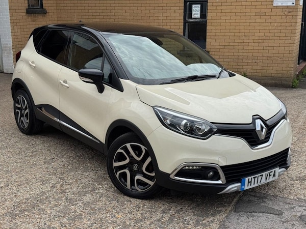 Used Renault Captur 2017 for sale - 76235379: Photo 2