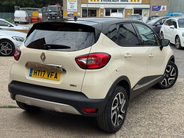 Used Renault Captur 2017 for sale - 76235379: Photo 4
