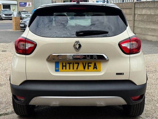 Used Renault Captur 2017 for sale - 76235379: Photo 5