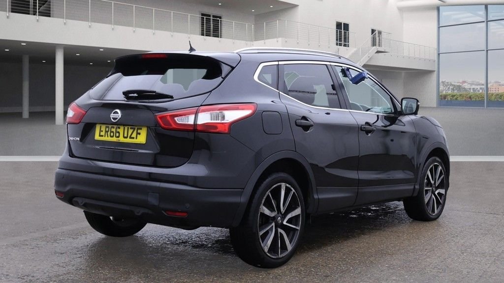 Used Nissan Qashqai 2016 for sale - 76291879: Photo 6