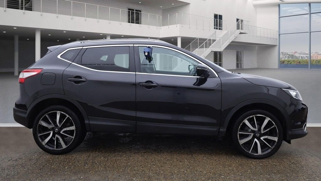 Used Nissan Qashqai 2016 for sale - 76291879: Photo 7