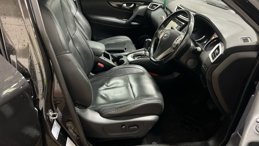 Used Nissan Qashqai 2016 for sale - 76291879: Photo 9