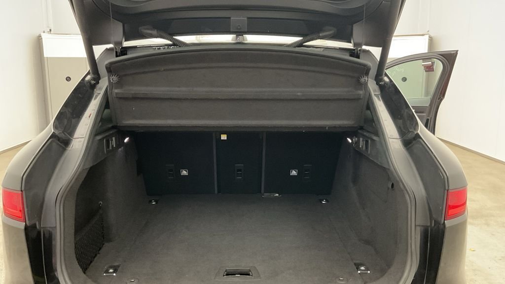 Used Jaguar F-Pace 2019 for sale - 76430065: Photo 10