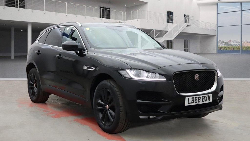 Used Jaguar F-Pace 2019 for sale - 76430065: Photo 2