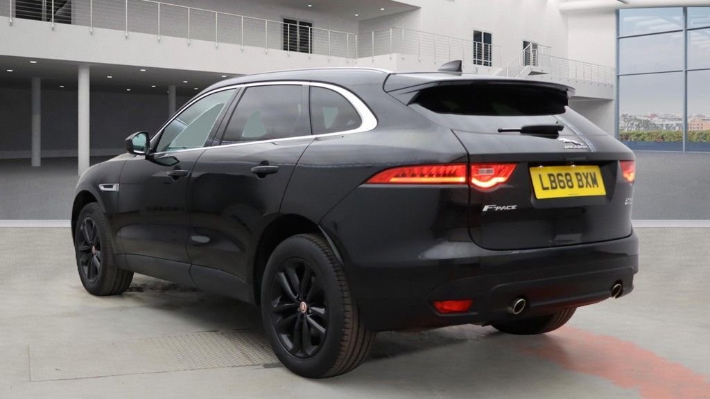 Used Jaguar F-Pace 2019 for sale - 76430065: Photo 7