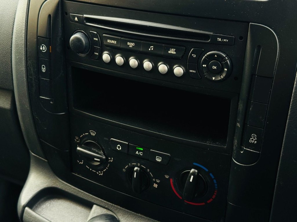 Used Peugeot Expert Tepee 2014 for sale - 76235271: Photo 19