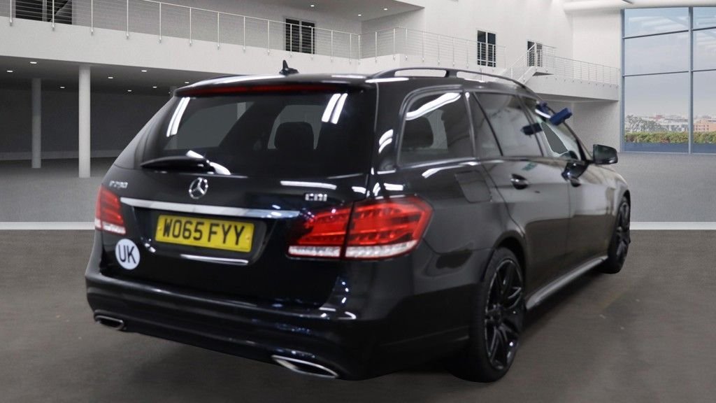 Used Mercedes-Benz E Class 2016 for sale - 76333632: Photo 6