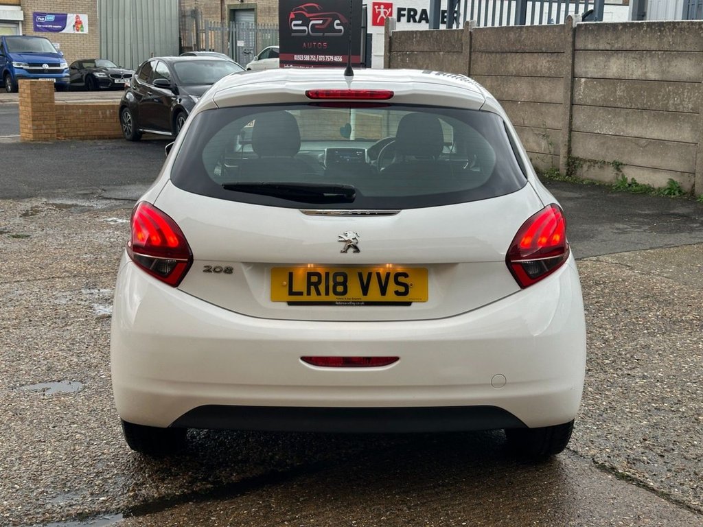 Used Peugeot 208 2018 for sale - 76496368: Photo 7