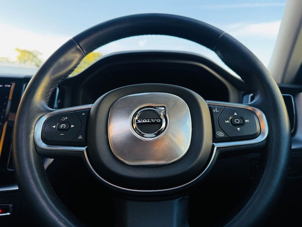 Used Volvo XC60 2021 for sale - 76235347: Photo 28