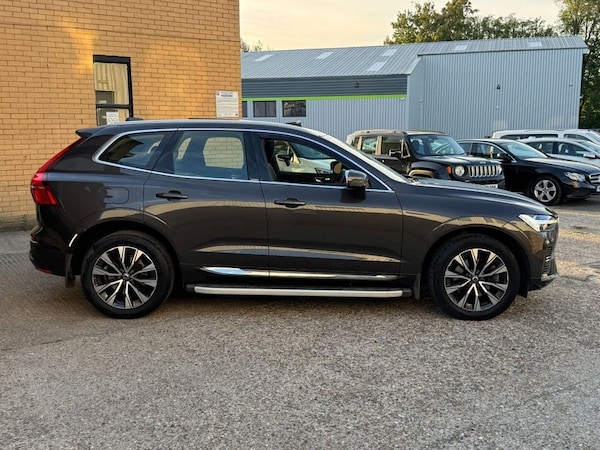 Used Volvo XC60 2021 for sale - 76235347: Photo 4