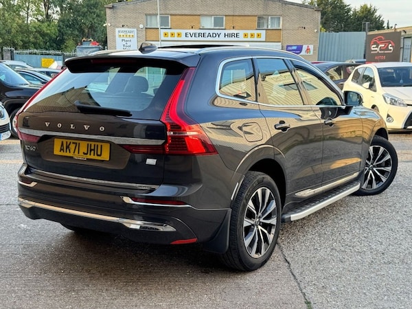 Used Volvo XC60 2021 for sale - 76235347: Photo 5