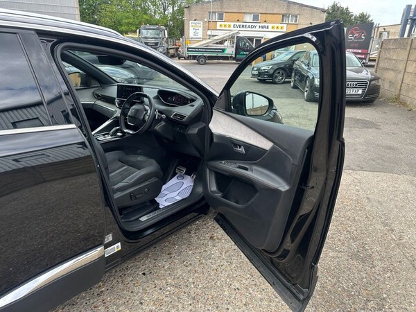 Used Peugeot 3008 2022 for sale - 76235252: Photo 22