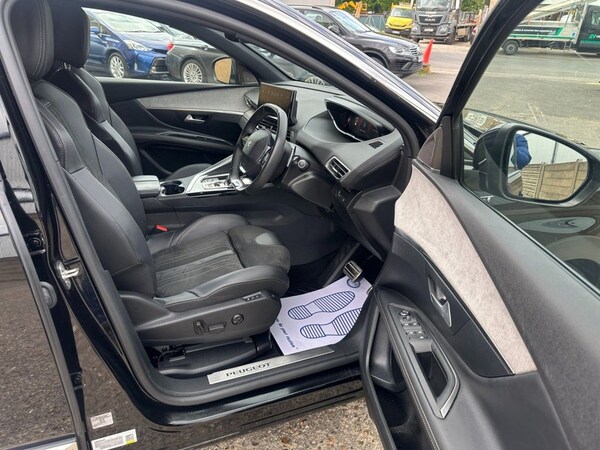 Used Peugeot 3008 2022 for sale - 76235252: Photo 23