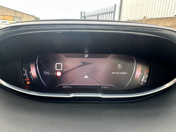 Used Peugeot 3008 2022 for sale - 76235252: Photo 37