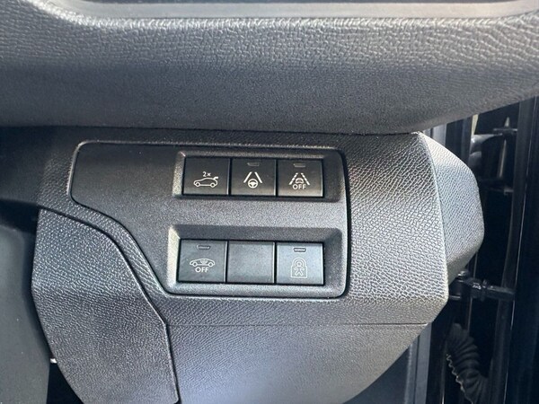 Used Peugeot 3008 2022 for sale - 76235252: Photo 38