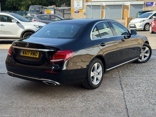 Used Mercedes-Benz E-Class 2017 for sale - 76235293: Photo 3