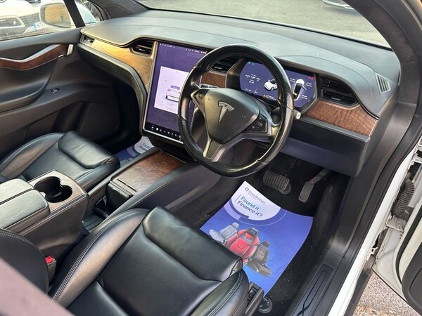 Used Tesla Model X 2020 for sale - 76235459: Photo 23