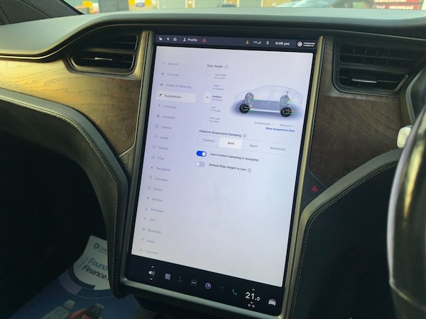 Used Tesla Model X 2020 for sale - 76235459: Photo 27