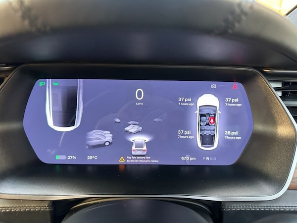Used Tesla Model X 2020 for sale - 76235459: Photo 31