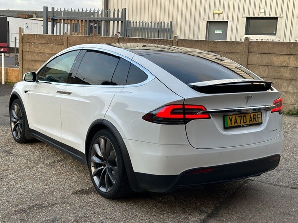 Used Tesla Model X 2020 for sale - 76235459: Photo 6