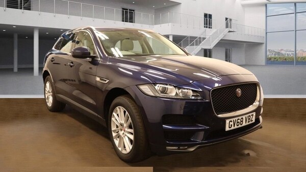 Used Jaguar F-Pace 2019 for sale - 76235656: Photo 1