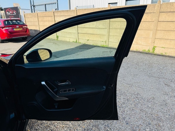 Used Mercedes-Benz A-Class 2019 for sale - 76235318: Photo 9