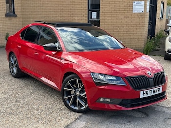 Used Skoda Superb 2019 for sale - 76235545: Photo