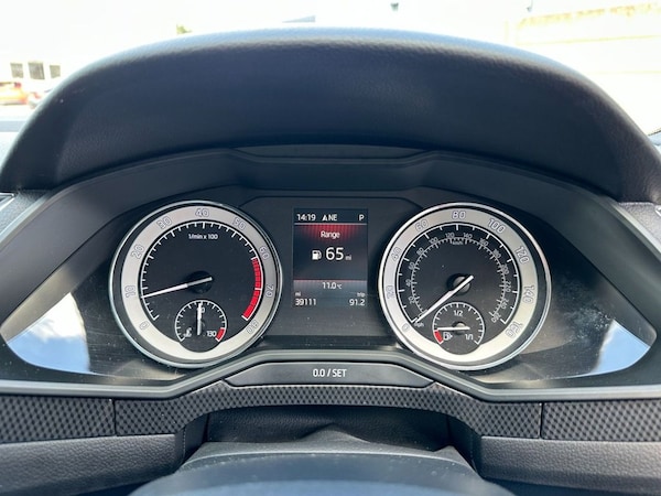 Used Skoda Superb 2019 for sale - 76235545: Photo 35
