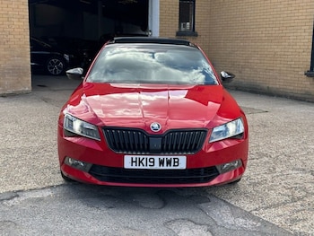 Used Skoda Superb 2019 for sale - 76235545: Photo