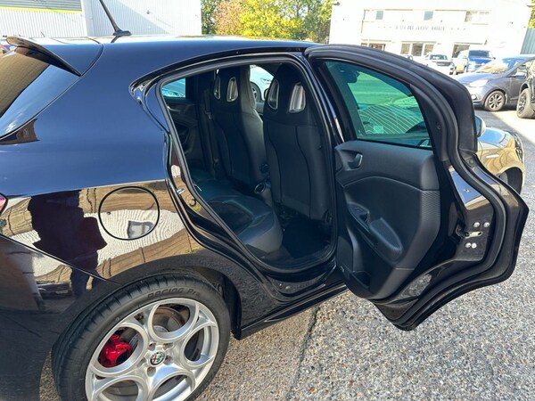 Used Alfa Romeo Giulietta 2018 for sale - 76235531: Photo 11