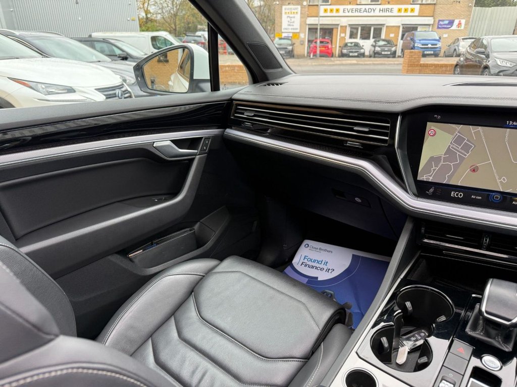 Used Volkswagen Touareg 2019 for sale - 76546629: Photo 13