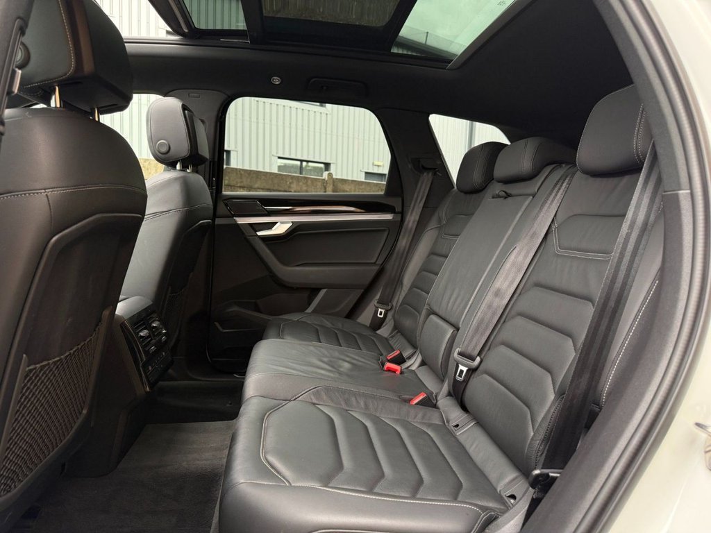 Used Volkswagen Touareg 2019 for sale - 76546629: Photo 22