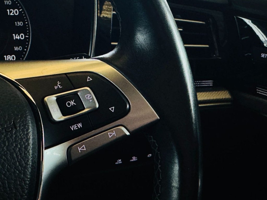 Used Volkswagen Touareg 2019 for sale - 76546629: Photo 30