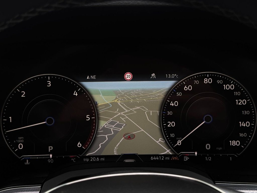 Used Volkswagen Touareg 2019 for sale - 76546629: Photo 31