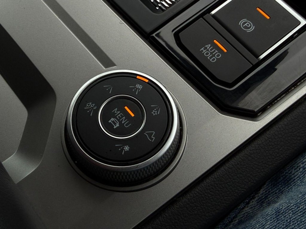 Used Volkswagen Touareg 2019 for sale - 76546629: Photo 33