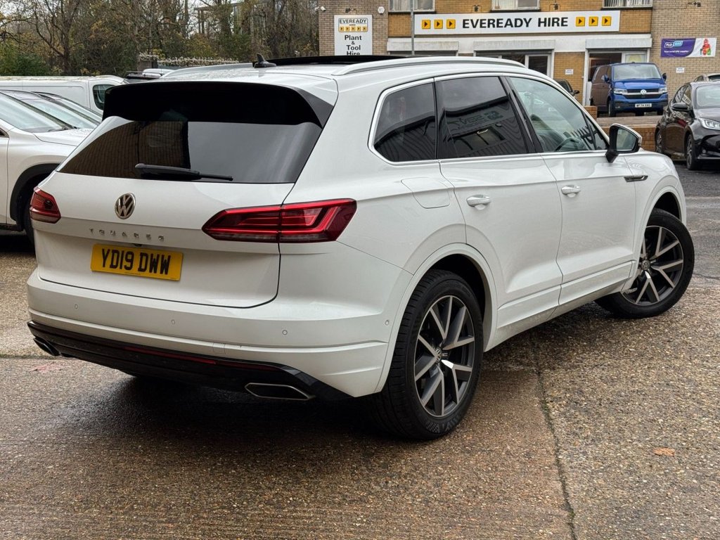 Used Volkswagen Touareg 2019 for sale - 76546629: Photo 5