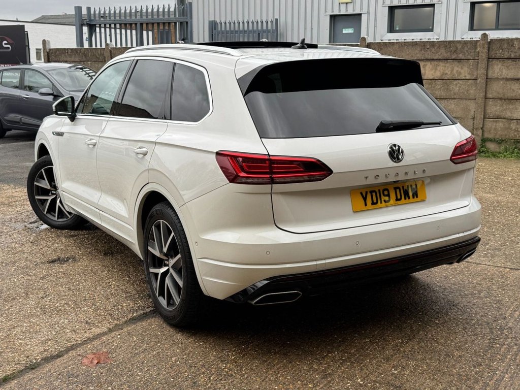 Used Volkswagen Touareg 2019 for sale - 76546629: Photo 7