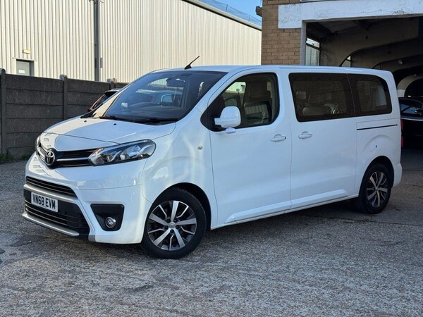 Used Toyota PROACE CITY Verso 2018 for sale - 76235500: Photo 8