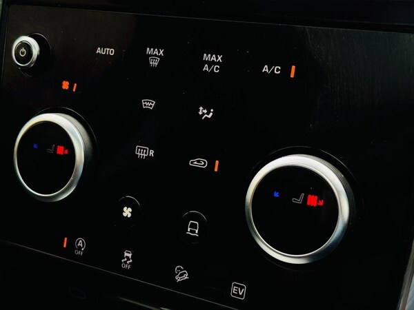 Used Land Rover Discovery Sport 2021 for sale - 76235389: Photo 26