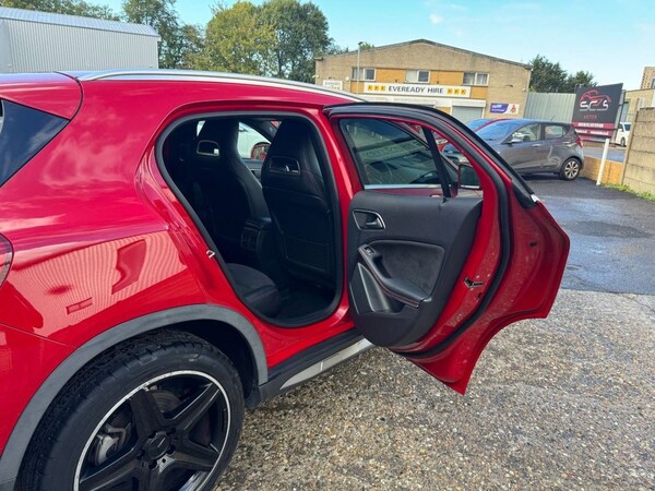 Used Mercedes-Benz GLA 2017 for sale - 76235353: Photo 12