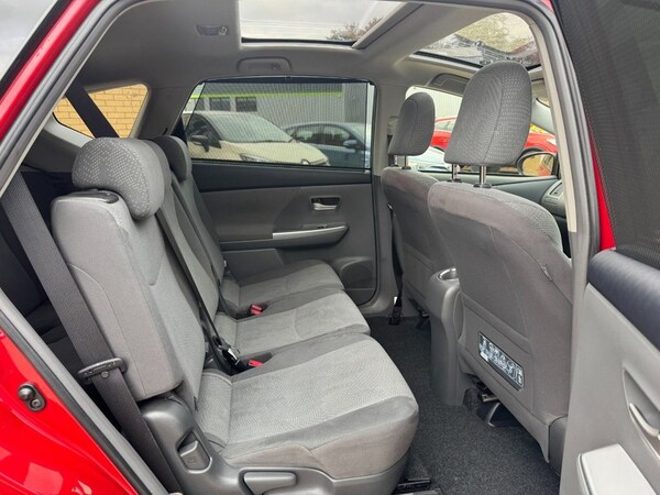 Used Toyota Prius+ 2012 for sale - 76236216: Photo 17