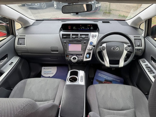 Used Toyota Prius+ 2012 for sale - 76236216: Photo 20