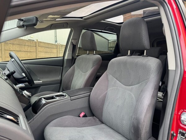 Used Toyota Prius+ 2012 for sale - 76236216: Photo 23