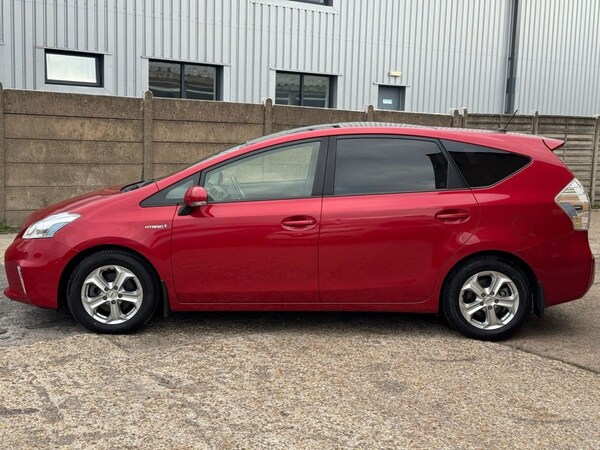 Used Toyota Prius+ 2012 for sale - 76236216: Photo 6