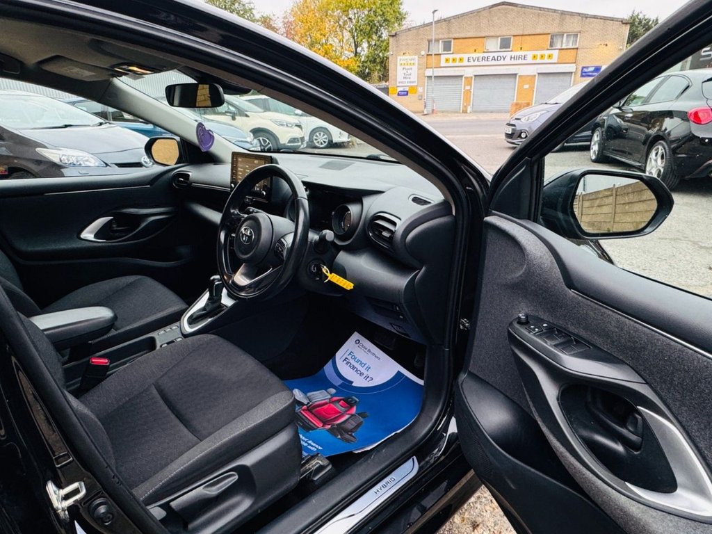 Used Toyota Yaris 2021 for sale - 76509651: Photo 11