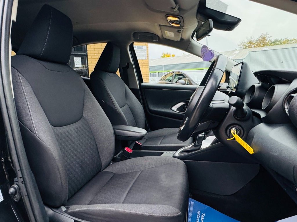 Used Toyota Yaris 2021 for sale - 76509651: Photo 12