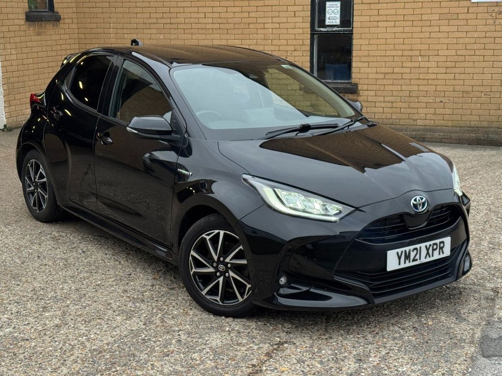 Used Toyota Yaris 2021 for sale - 76509651: Photo 2