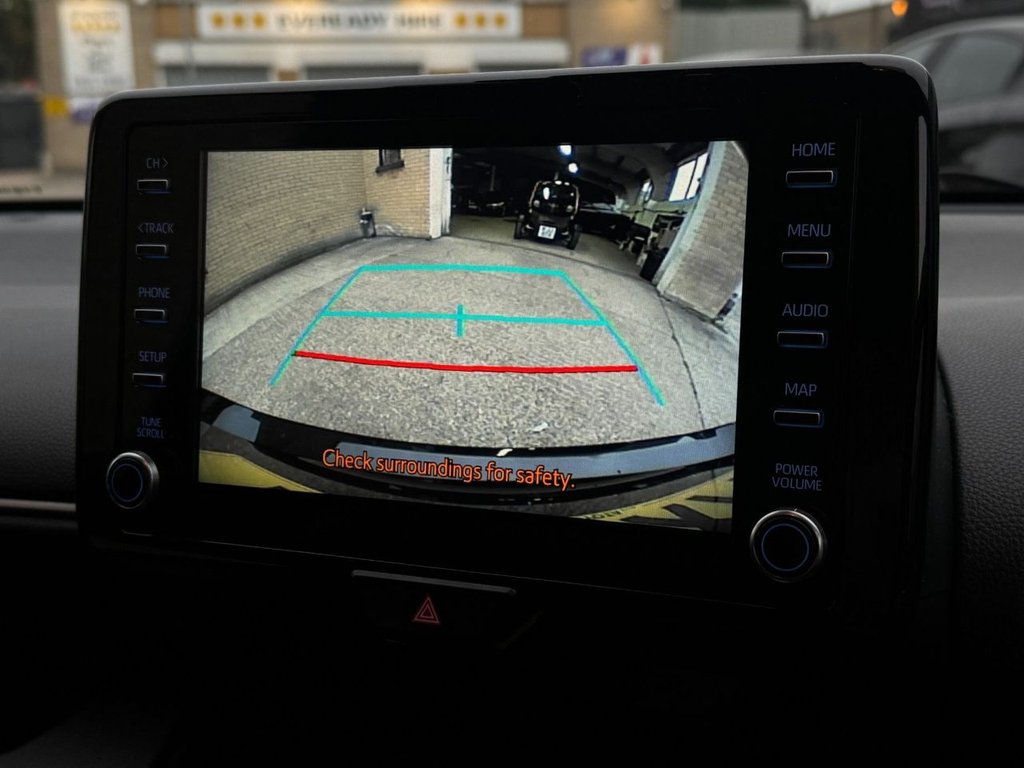 Used Toyota Yaris 2021 for sale - 76509651: Photo 30